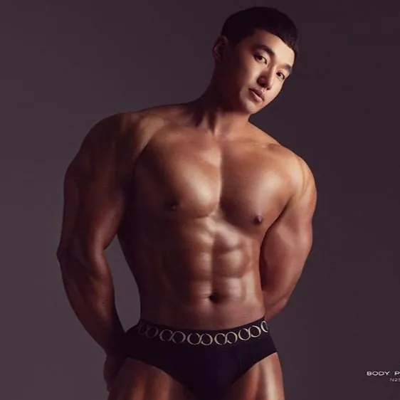 트레이너 안수웅